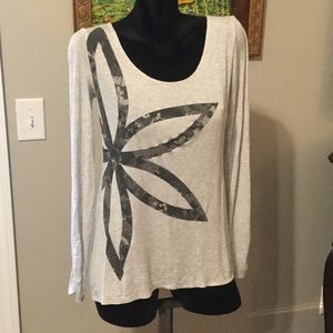 Gaiam Soft-touch Scoop-neck Top. Size: Medium